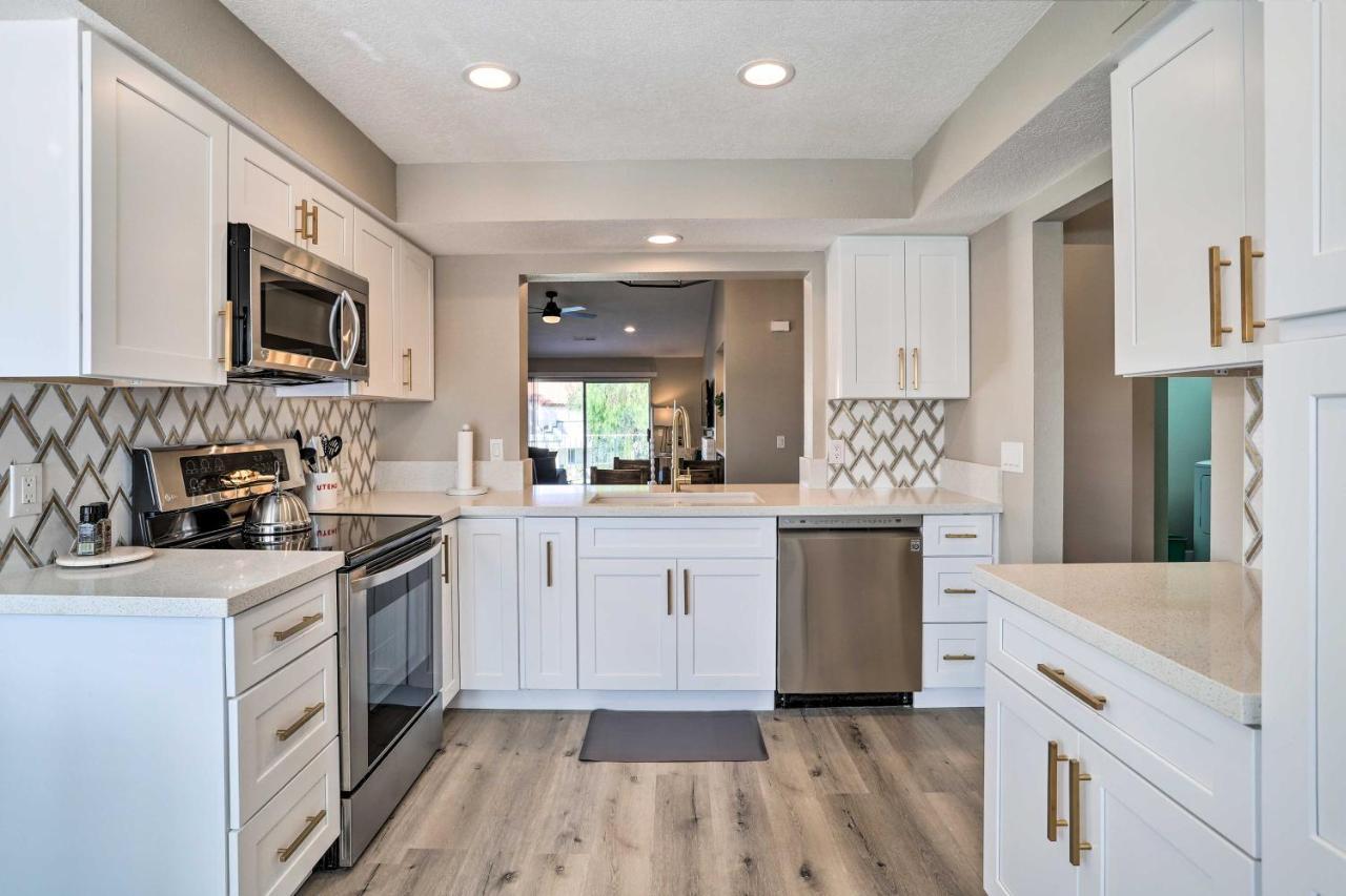 Chic Palm Desert Condo With Resort-Style Amenities! Exteriör bild